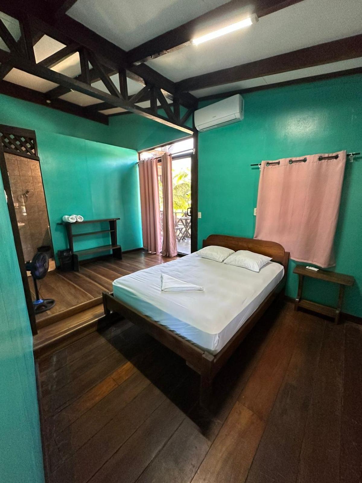 Playa Negra Brewing Beachfront Hotel Puerto Viejo de Talamanca Zewnętrze zdjęcie