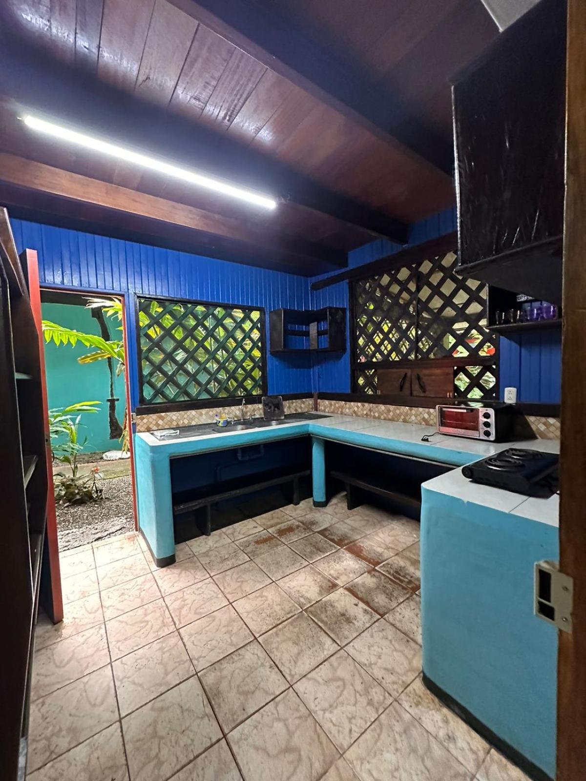 Playa Negra Brewing Beachfront Hotel Puerto Viejo de Talamanca Zewnętrze zdjęcie